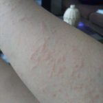 うで