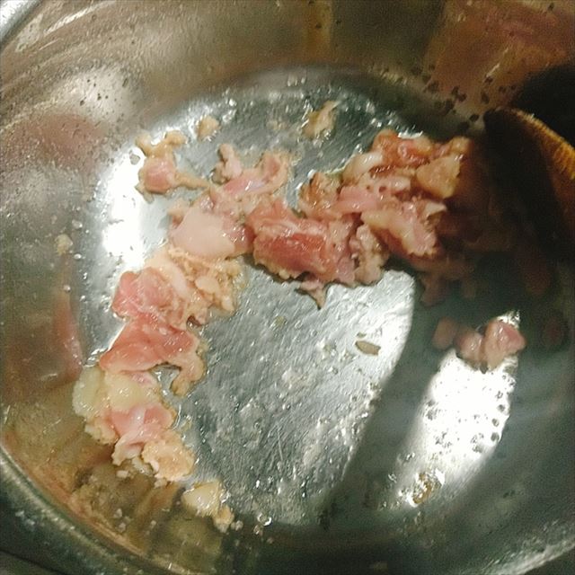 肉炒める